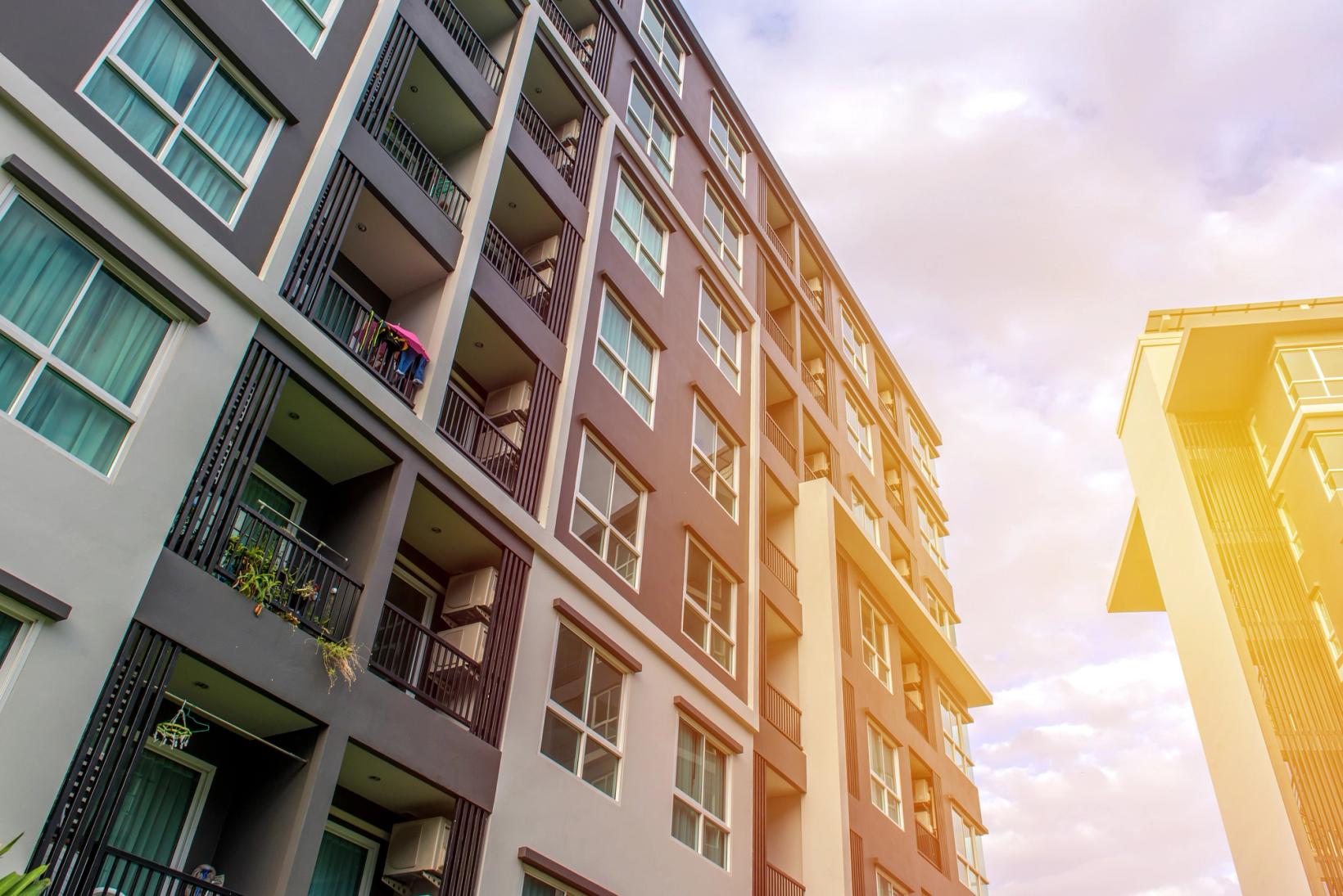 How Can You Get Your Apartment Deal Financed On The Fly?