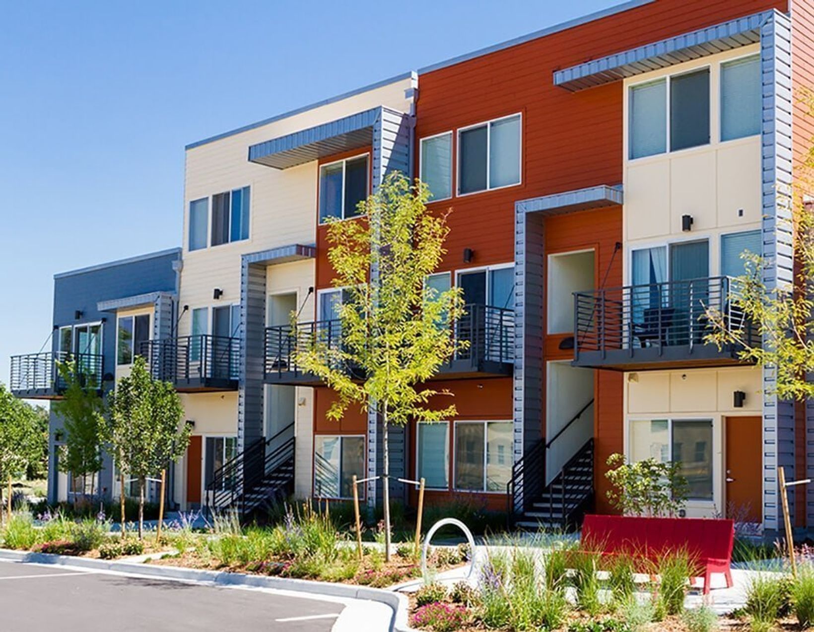 Single-family vs. multi-unit properties – tips for hard money lenders